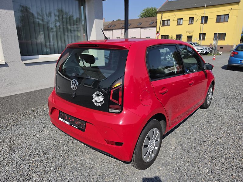 Volkswagen up! 1.0 MPI Parkovací senzory  - fotka 4 z 17