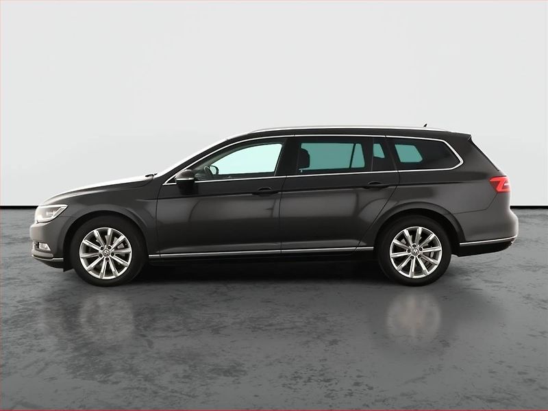 Volkswagen Passat (2018) 2.0 TDI, Kůže, Tempomat - fotka 3 z 21