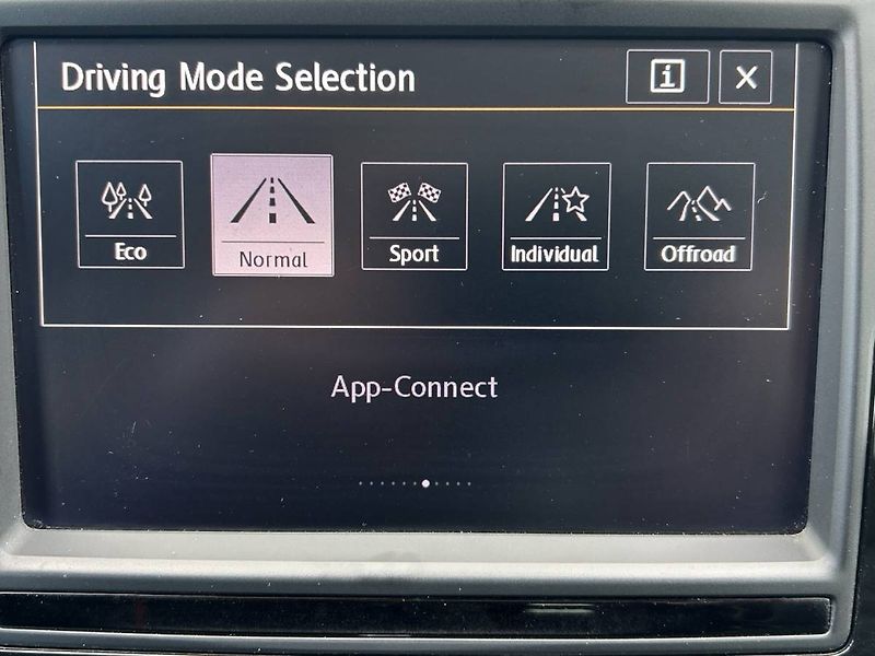 Volkswagen Passat (2015) Variant 2.0 TDI 6DSG 4MOTION A - fotka 32 z 34