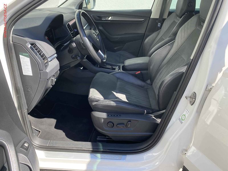 Škoda Karoq (2018) 1.5 TSi, Style, DSG, LED - fotka 9 z 21