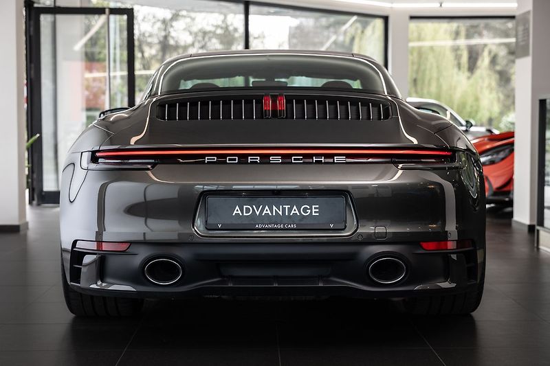 Porsche 911 (992) Targa 4 /Heritage Design - fotka 3 z 22