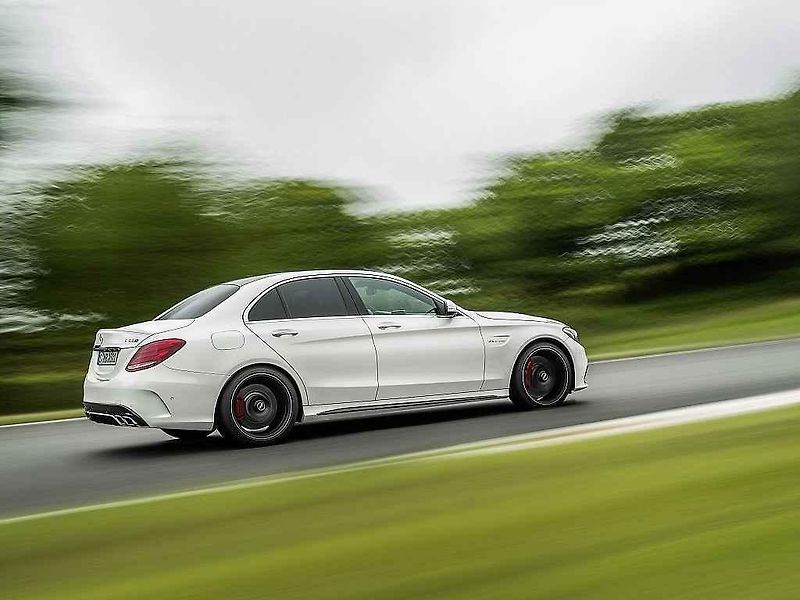 Mercedes-AMG C 63.