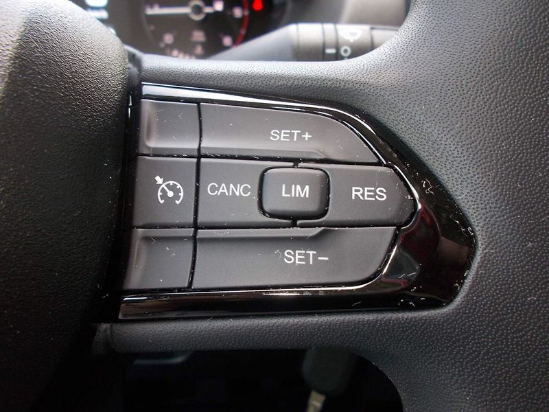 Opel Movano (2026) Van 3500 L3H2 2.2 CDTi 140k 6- - fotka 18 z 28