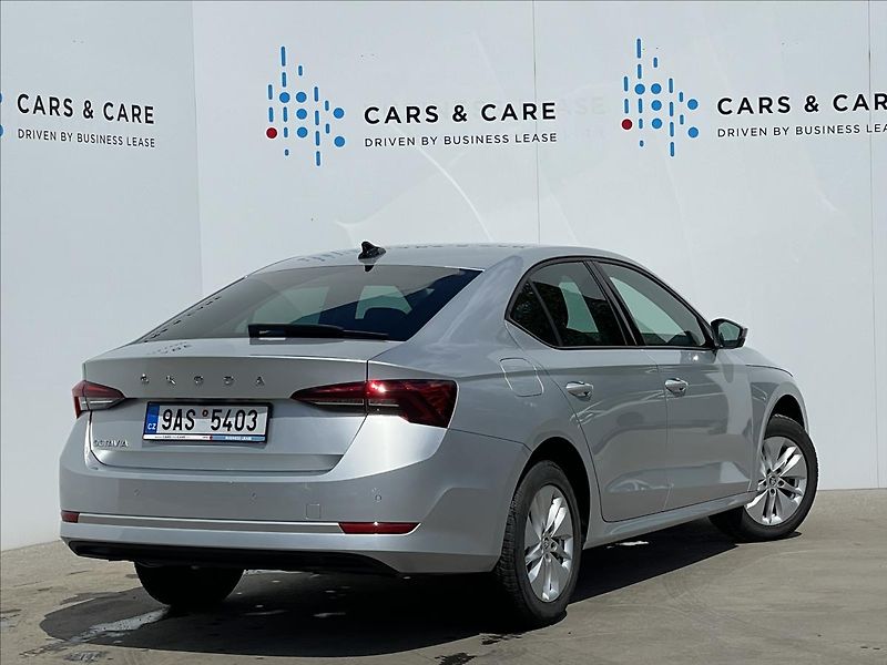 Škoda Octavia 1,5 TSI Ambition Plus KESSY - fotka 3 z 23