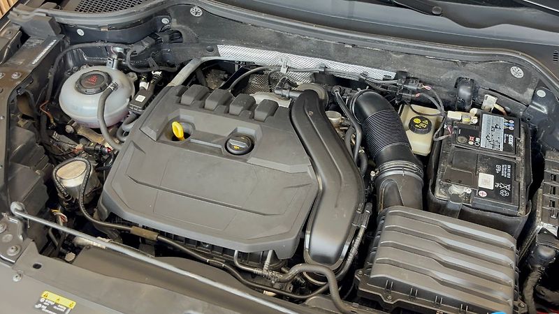 Škoda Karoq SPORTLINE 1.5 TSI 110kw - fotka 32 z 32