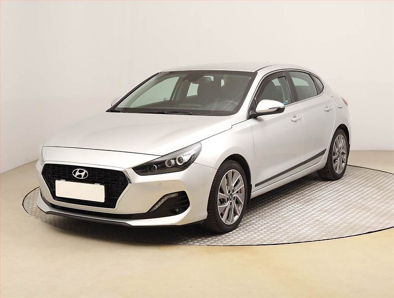 Hyundai i30 (2020) Komfort 1.4 T-GDI, ČR,1.maj - fotka 2 z 23