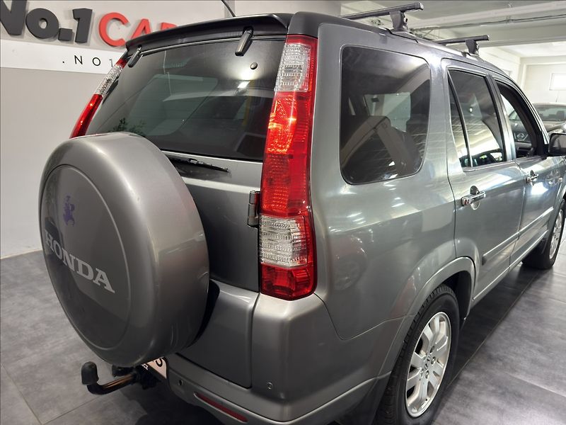 Honda CR-V 2,2   CTDI 4X4 EXCLUSIVE TZ - fotka 25 z 32