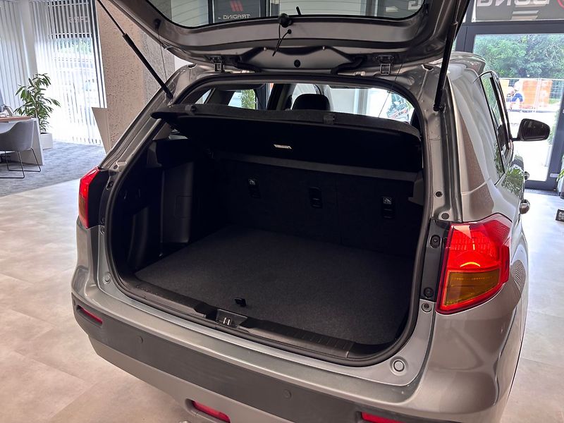 Suzuki Vitara (2017) Allgrip 1.4 boosterjet - fotka 24 z 31