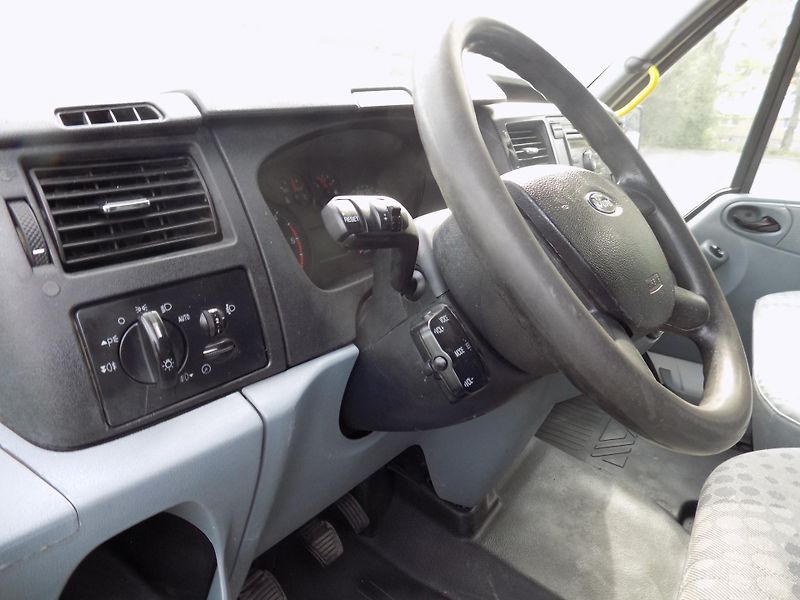Ford Transit (2011) 2,4 103KW 7 MÍST 3 STR.SKLÁPĚČ - fotka 15 z 50