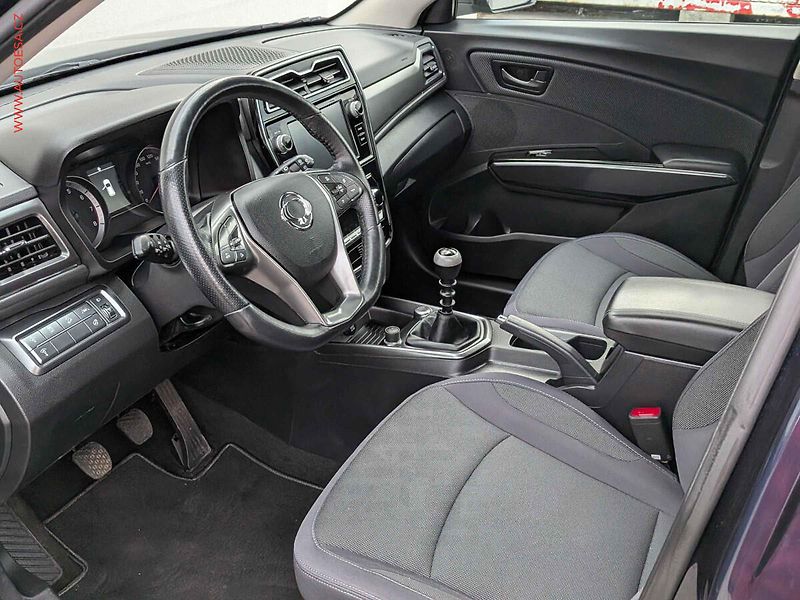 SsangYong Tivoli (2023) 1.5T, ČR, AC, tempo, kamera - fotka 9 z 15