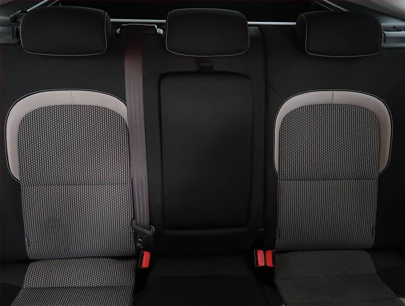Kia Ceed (2017) Premium 1.6 CRDi, Serv.kniha - fotka 10 z 20