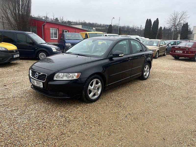 Volvo S40 1.6D 84KW*NOVÉ VSTŘIKY* - fotka 1 z 26