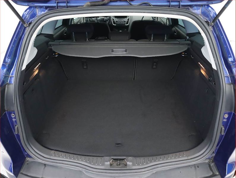 Ford Focus (2016) 1.0 EcoBoost, Serv.kniha - fotka 14 z 16