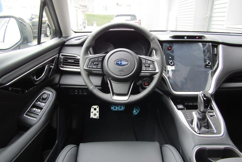 Subaru Outback (2025) 2,5i TOURING MY25.5 - fotka 24 z 62