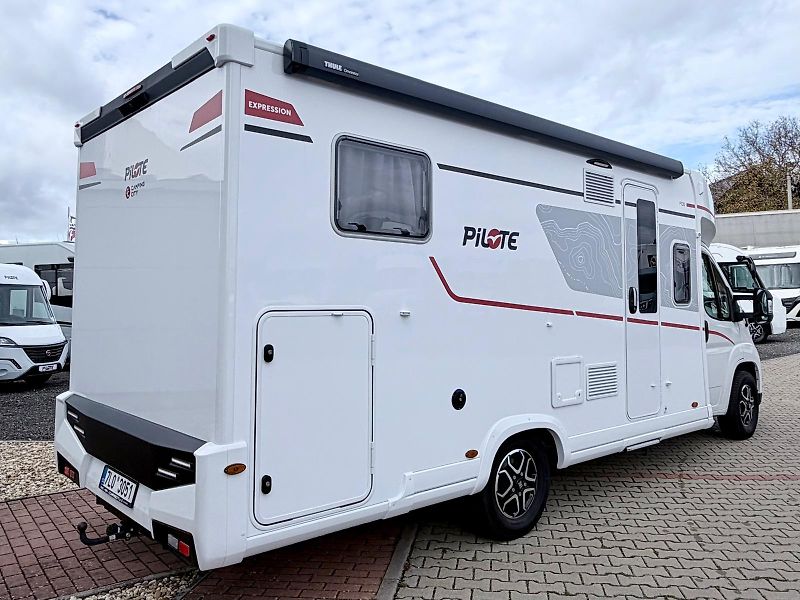 Pilote Ostatní P720FGJ Expression - fotka 6 z 35