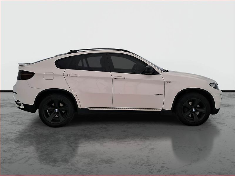 BMW X6 (2014) xDrive30d, 4X4, Automat - fotka 6 z 22