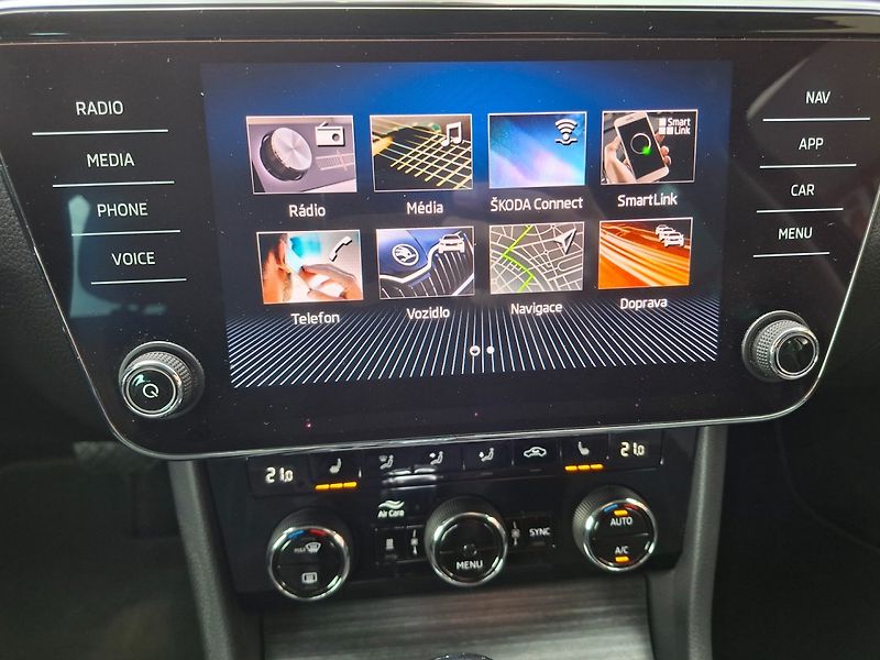 Škoda Superb (2019) 2.0TDI 110kW DSG -WEBASTO-DCC - fotka 14 z 43