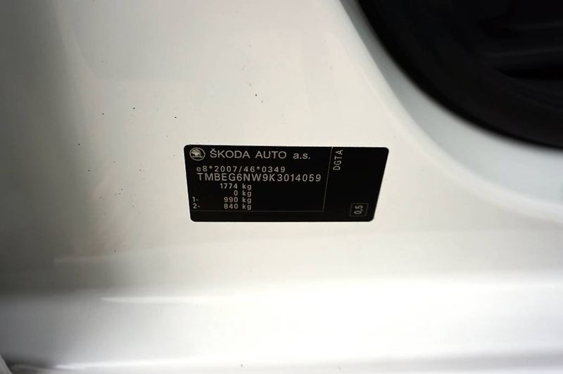 Škoda Scala (2019) STYLE PLUS 1,6 TDI 85 kW - fotka 21 z 30