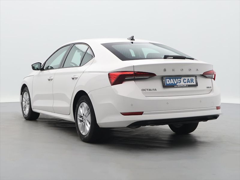 Škoda Octavia 1,5 TSI e-TEC 110kW DSG CZ - fotka 5 z 29