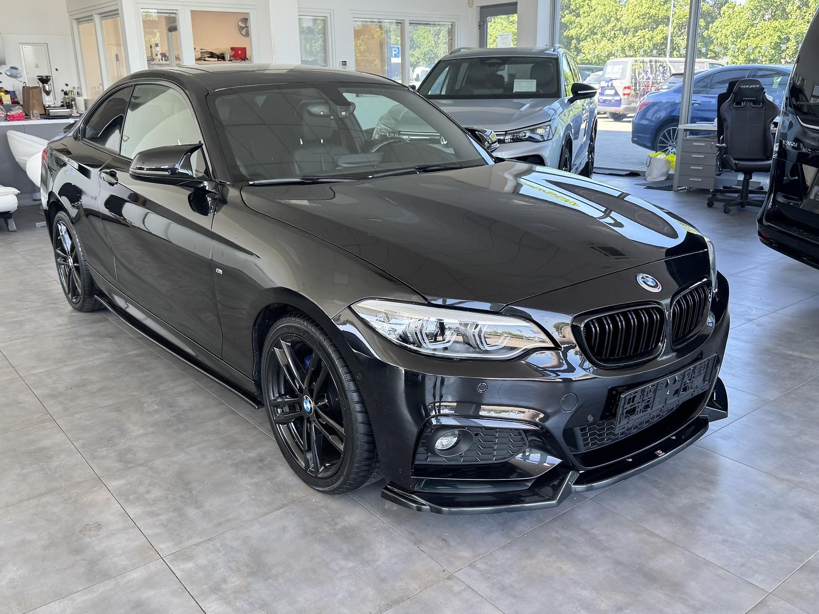 BMW Řada 2 220d Aut. xDrive REZERVACE