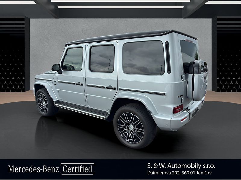 Mercedes-Benz Třídy G G 580 s technologií EQ - fotka 7 z 31