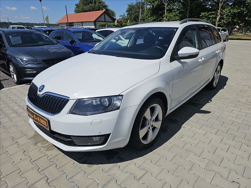 Škoda Octavia 2,0TDi 110KW Elegance TZ - fotka 3 z 49
