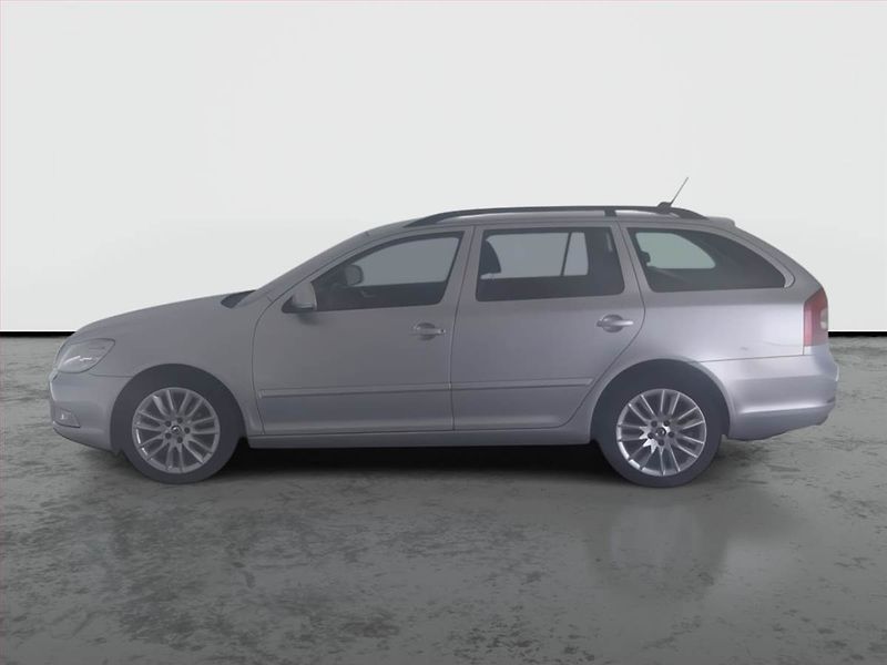 Škoda Octavia (2011) Laurin&Klement 2.0 TDI, 4X4 - fotka 3 z 20