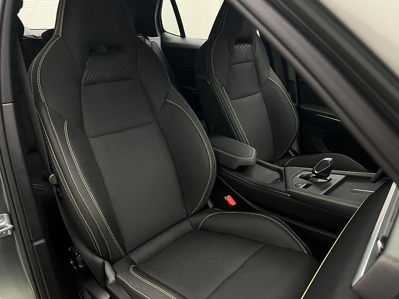 Lynk & Co 01 CORE PHEV AUT CZ 1.maj - fotka 18 z 48