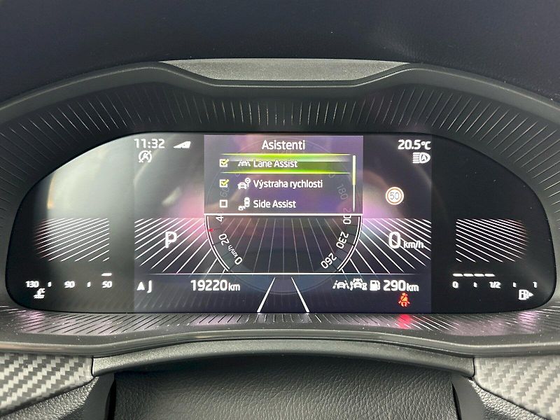 Škoda Kamiq (2025) DSG 1.0TSI 85kW Monte Carlo - fotka 10 z 32