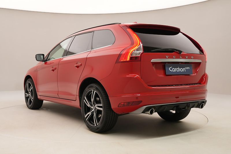 Volvo XC60 D3 R-DESIGN - fotka 10 z 45