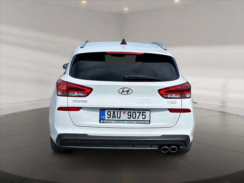 Hyundai i30 1,5 T-GDI N-line - fotka 5 z 11