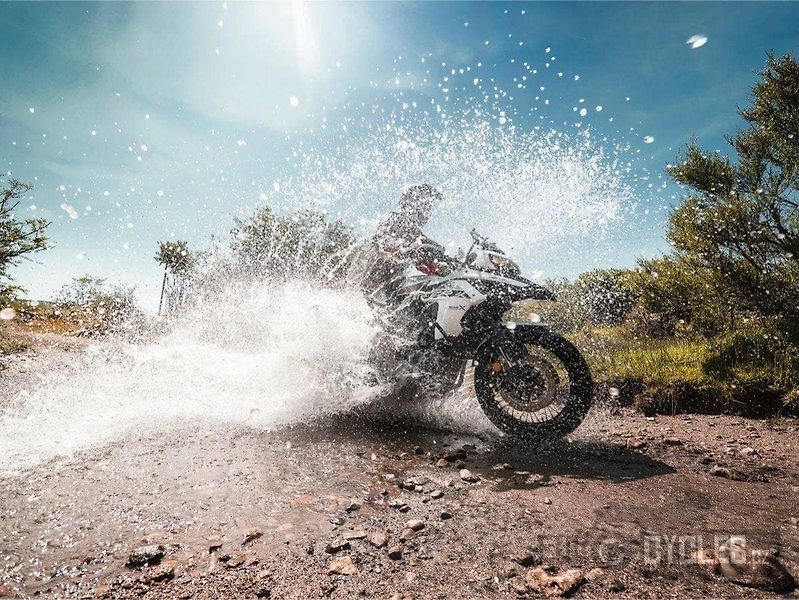 Benelli TRK 502 X (2026) - fotka 5 z 11
