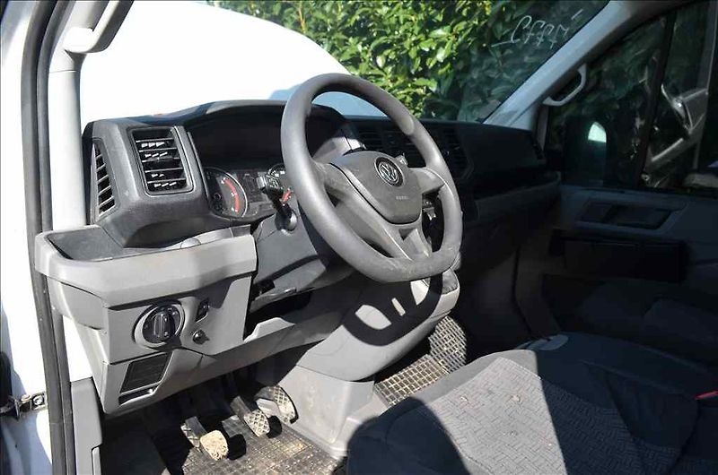 Volkswagen Crafter (2021) 2,0 TDI  VALNÍK + PLACHTA - fotka 12 z 13