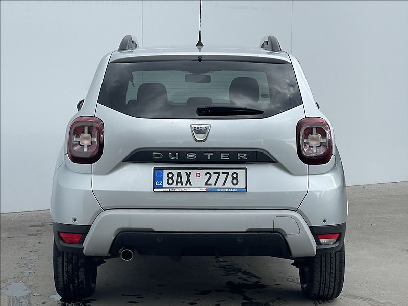 Dacia Duster 1,3 TCe 150 4x4 Celebration - fotka 21 z 22