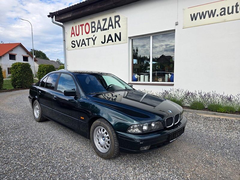 BMW Řada 5 (1997) 2.0 i Serviska - fotka 1 z 25