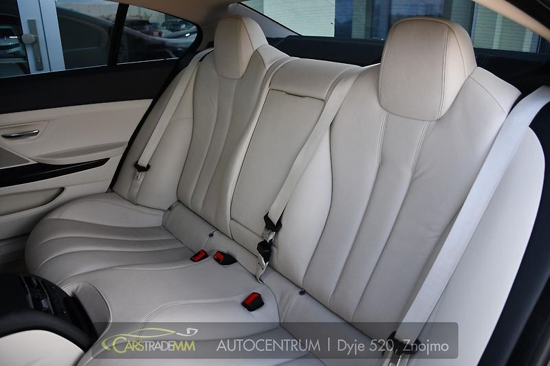 BMW Řada 6 640d xDrive - fotka 13 z 48