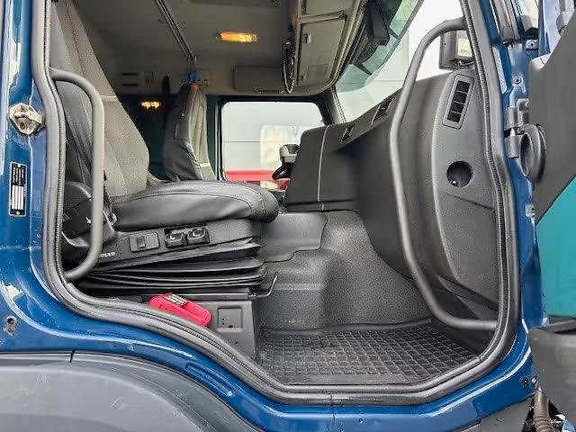 Volvo FM 430 6x2 nosič kontejner ruka - fotka 29 z 30