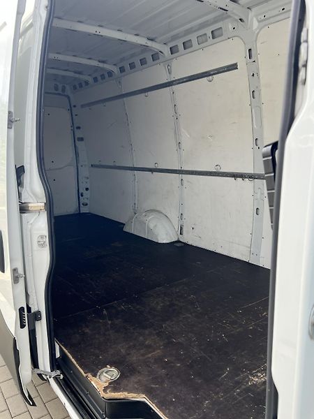 Iveco Daily (2020) 2.3d*115KW*35S16*Kamera - fotka 28 z 31