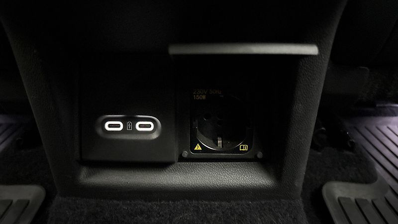 Škoda Enyaq 82 kWh AUT 80x Sportline - fotka 32 z 33