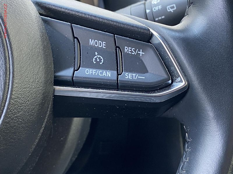 Mazda 3 (2018) 2.0 i, ČR, LED, navi - fotka 13 z 18
