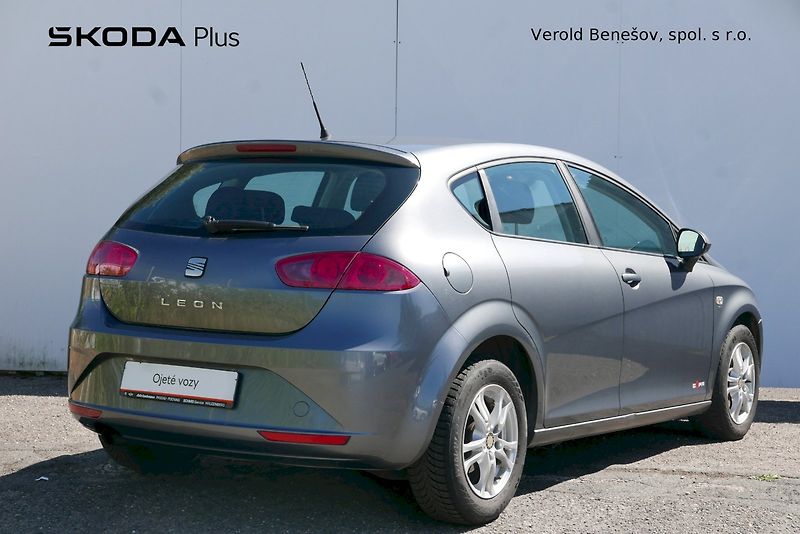 Seat Leon (2012) 1.2 TSI 77 kW Reference - fotka 2 z 21