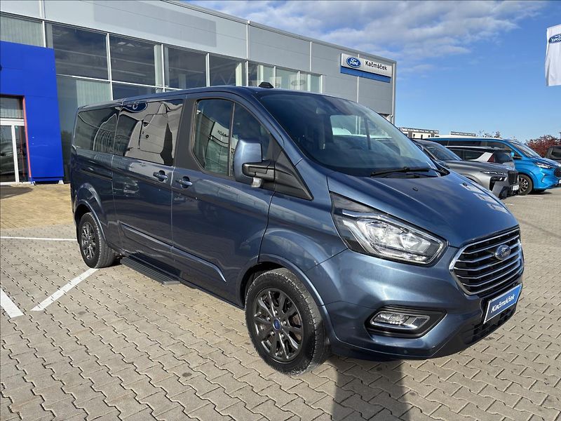 Ford Tourneo Custom 2,0 EcoBlue 136kW Titanium - fotka 7 z 36