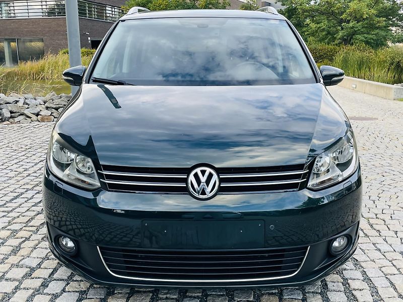 Volkswagen Touran 2.0TD MANUÁL 7MÍST SERVISKA - fotka 7 z 43