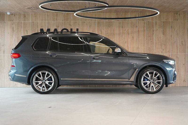 BMW X7 M50i xD, Executive Drive Pro - fotka 6 z 50