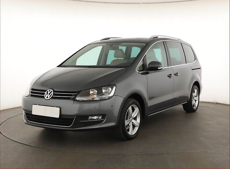 Volkswagen Sharan (2011) 2.0 TDI, 7 míst, Tempomat - fotka 2 z 25