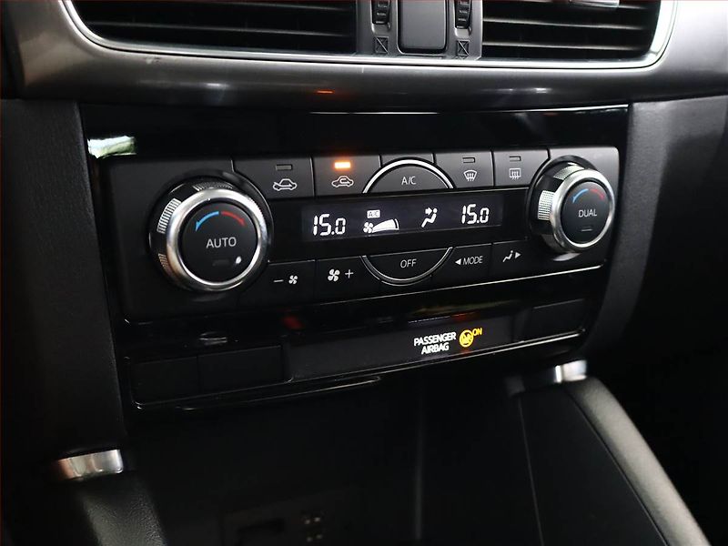 Mazda CX-5 (2016) 2.0 Skyactiv-G, Serv.kniha - fotka 15 z 16