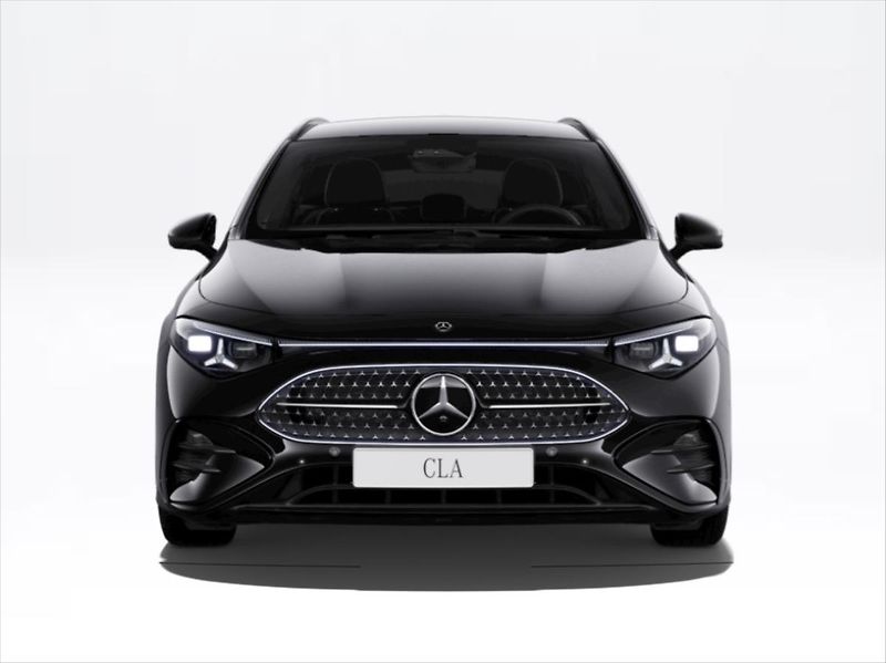 Mercedes-Benz CLA 1,5 200 4MATIC Shooting Brake - fotka 2 z 9