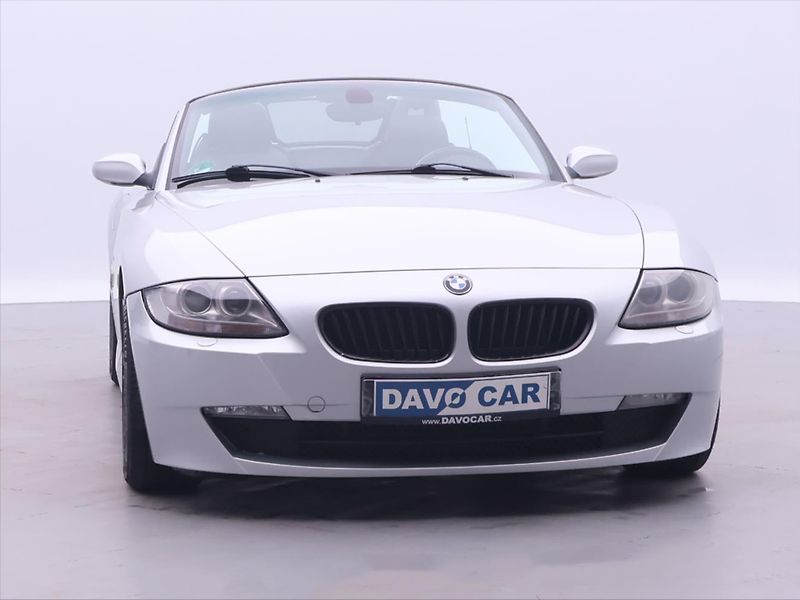 BMW Z4 3,0 si 195kW Roadster - fotka 9 z 29