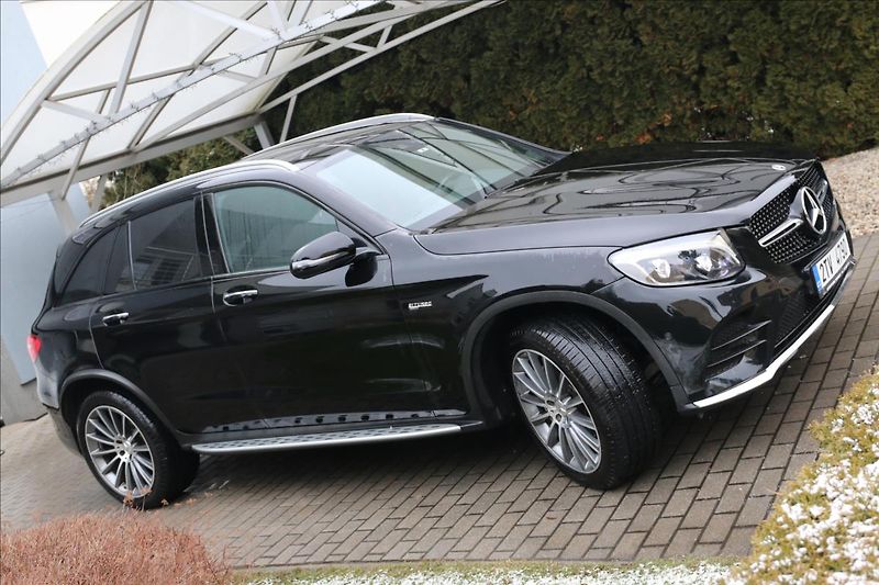 Mercedes-Benz GLC 3,0 43 AMG, Automat, Tažné - fotka 9 z 61