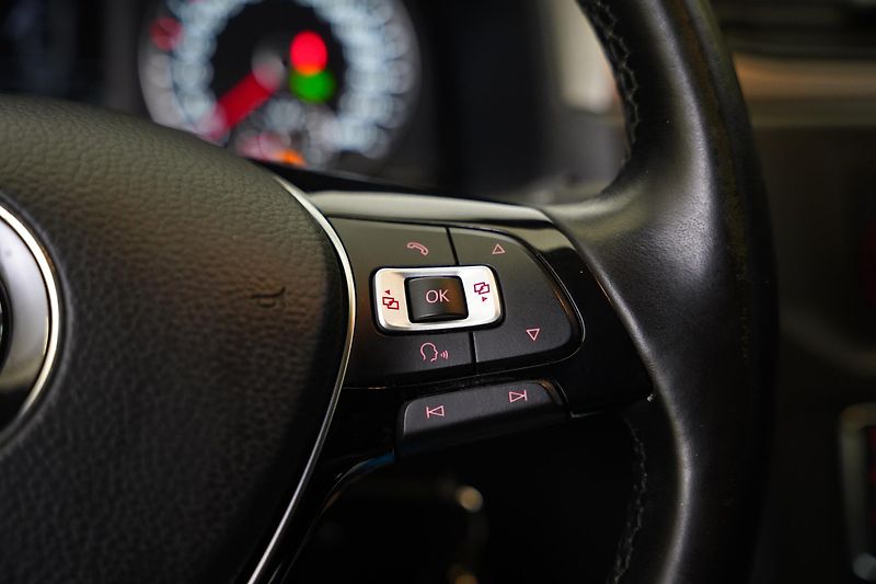 Volkswagen Caddy - fotka 18 z 27